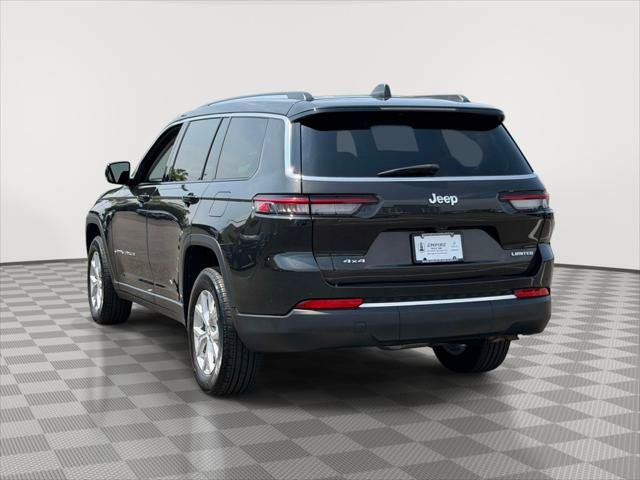 Used 2023 Jeep Grand Cherokee L Limited AWD/4WD image 5