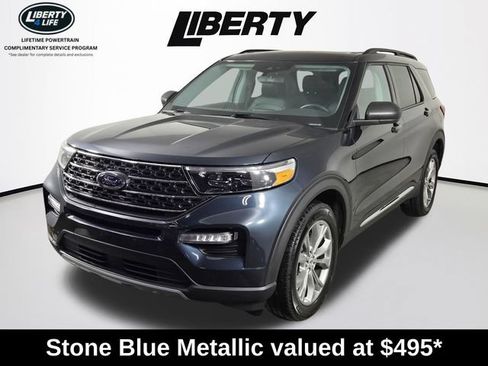 Certified 2023 Ford Explorer XLT w/ Equipment Group 202A AWD/4WD image 7