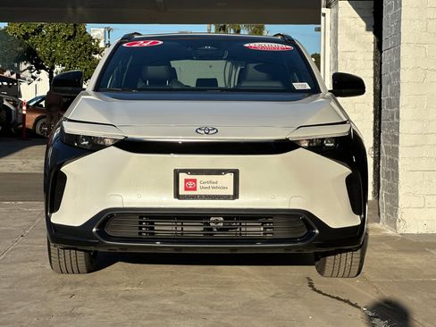 Certified 2024 Toyota bZ4X XLE image 9