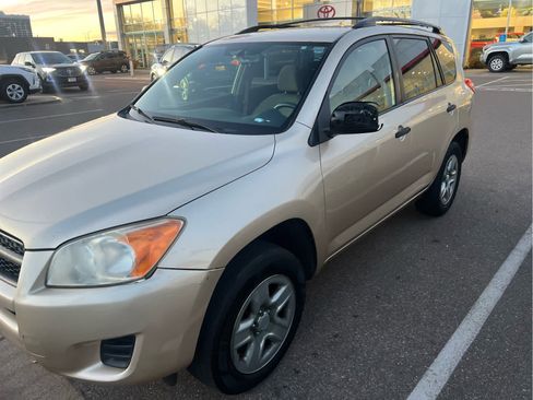 Used 2009 Toyota RAV4 2WD image 3