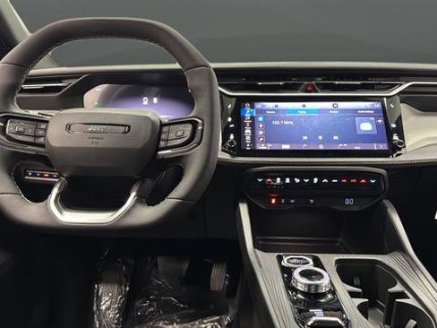 New 2026 Jeep Cherokee Limited AWD/4WD image 11
