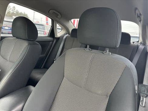 Used 2014 Nissan Sentra S image 15