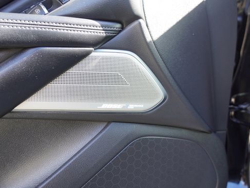 Used 2018 INFINITI Q60 3.0t Luxe w/ Sensory Package 3.0T Luxe image 21