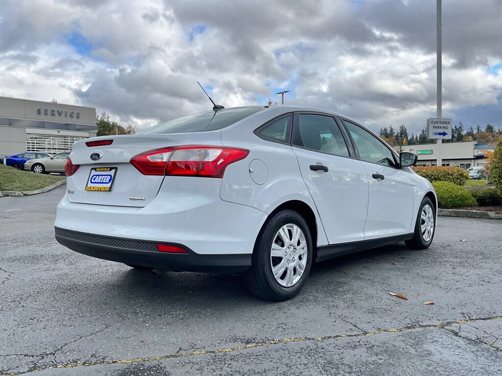 Used 2013 Ford Focus S FWD image 7