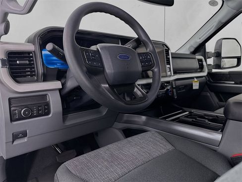 New 2026 Ford F350 XLT w/ XLT Premium Package image 9