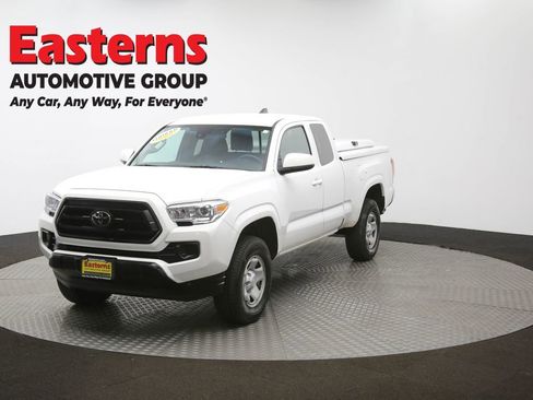 Used 2022 Toyota Tacoma SR image 54