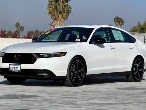 Certified 2025 Honda Accord Sport image 7