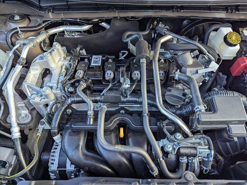 New 2025 Nissan Kicks SV image 15