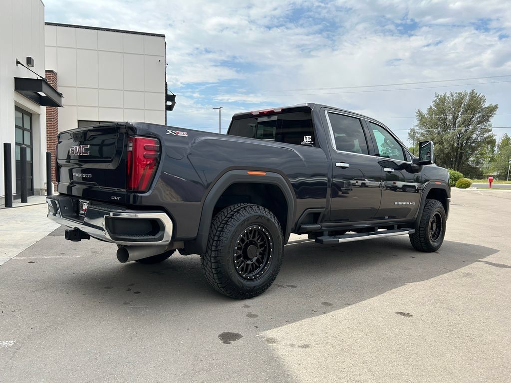 Used 2025 GMC Sierra 3500 SLT w/ SLT Premium Package AWD/4WD image 3