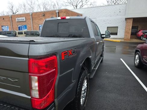 Used 2022 Ford F250 XLT w/ XLT Premium Package image 15