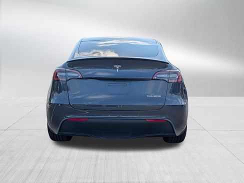 Used 2022 Tesla Model Y Performance AWD/4WD image 6