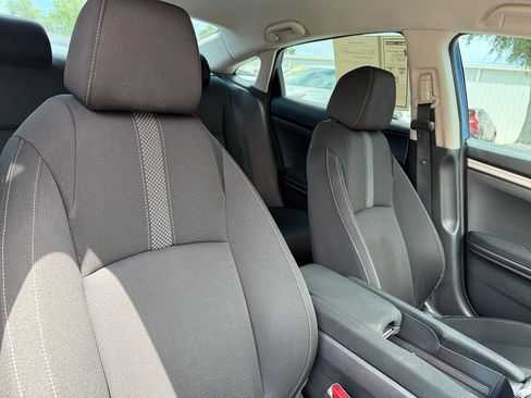 Used 2019 Honda Civic LX image 32