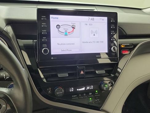 Used 2023 Toyota Camry SE w/ Audio Upgrade Package FWD image 29