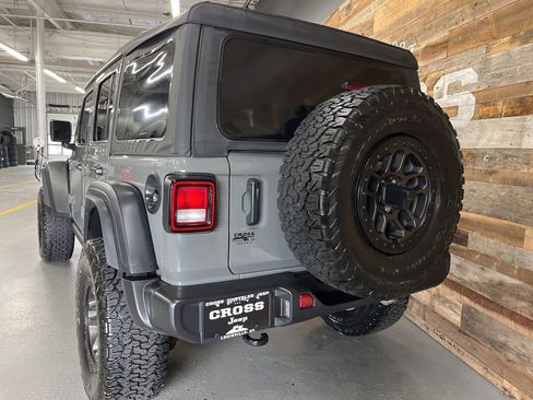 Used 2022 Jeep Wrangler Unlimited Willys image 20