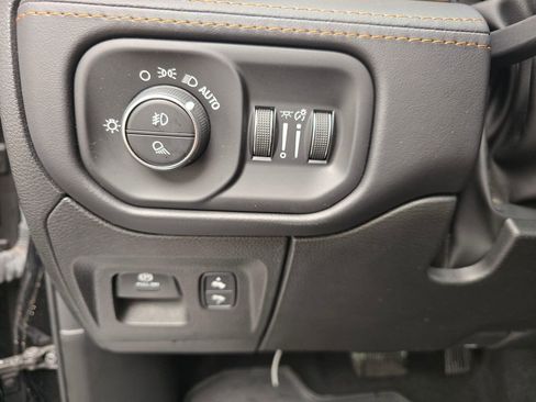 Used 2023 RAM 1500 Limited w/ Trailer Tow Group image 26