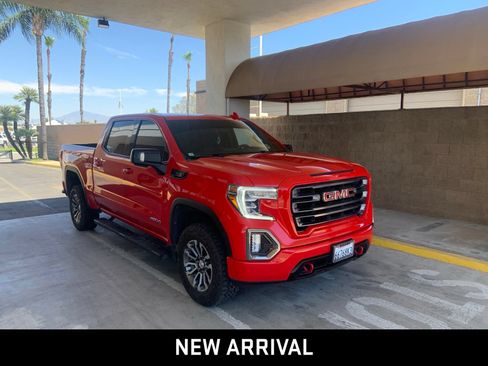 Certified 2021 GMC Sierra 1500 AT4 w/ AT4 Preferred Package AWD/4WD image 3