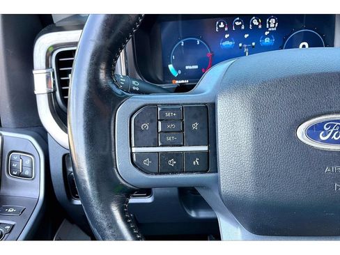 Used 2024 Ford F250 Lariat w/ FX4 Off-Road Package AWD/4WD image 10