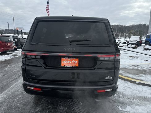 New 2026 Jeep Grand Wagoneer Limited image 8