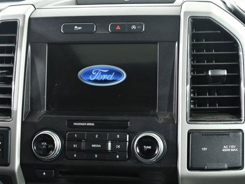 Used 2018 Ford F150 Lariat w/ Equipment Group 502A Luxury image 9