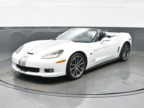 Used 2013 Chevrolet Corvette 427 w/ 1SC Preferred Equipment Group RWD image 2