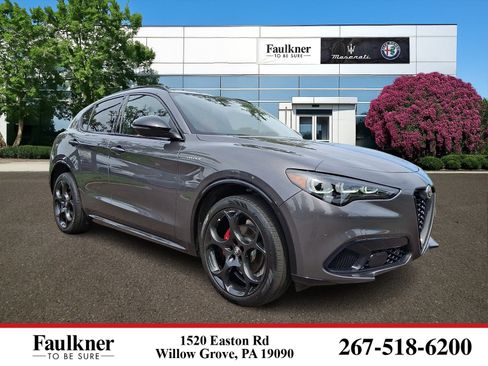 Used 2024 Alfa Romeo Stelvio Veloce AWD/4WD image 1