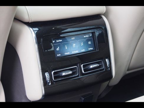 Used 2022 Lincoln Aviator Reserve w/ Equipment Group 201A image 24