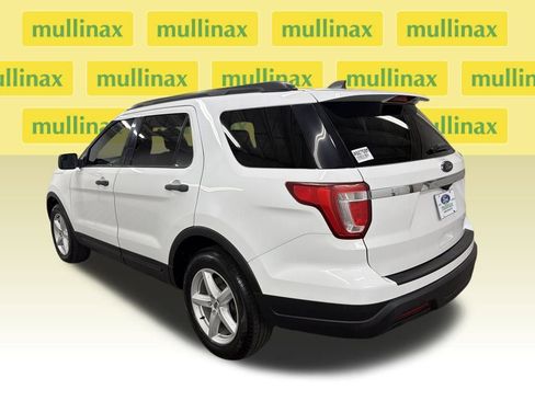 Certified 2019 Ford Explorer FWD image 10