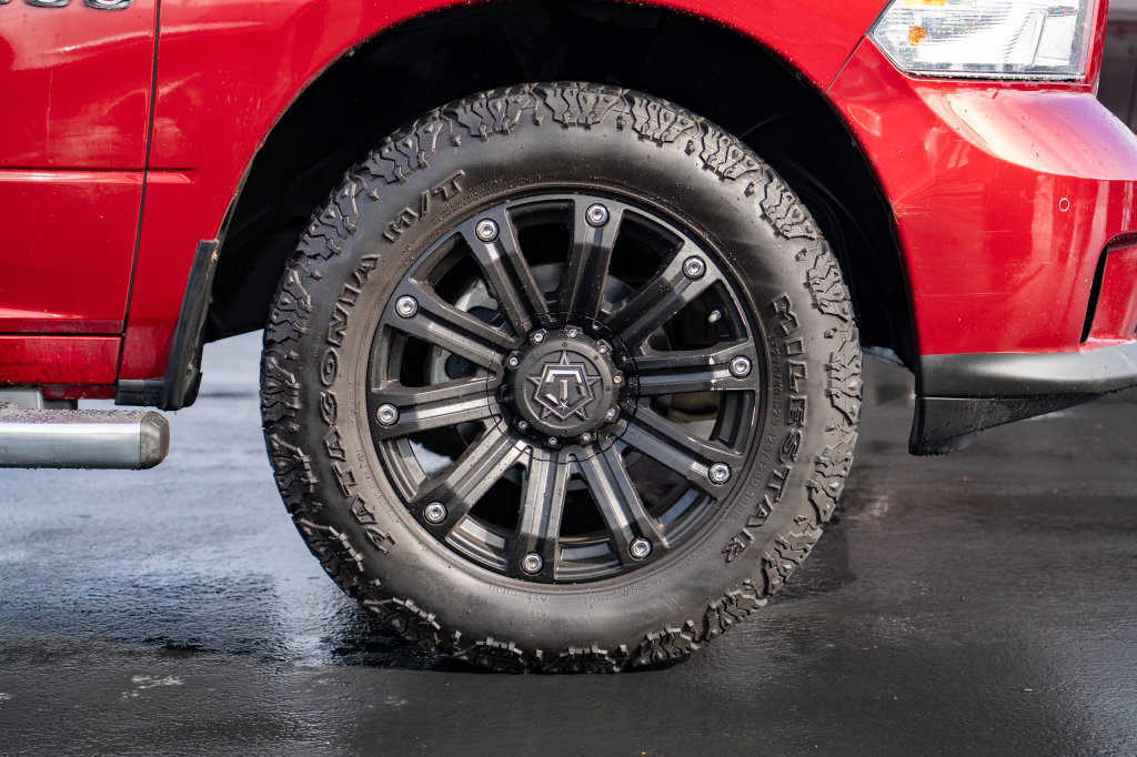 Used 2014 RAM 1500 Sport w/ Sport Premium Group AWD/4WD image 7