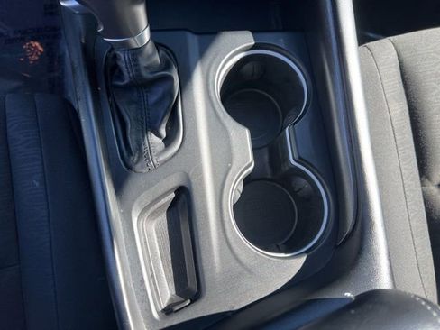 Used 2022 Dodge Durango SXT image 33