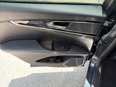 Used 2022 Lincoln Nautilus FWD image 34