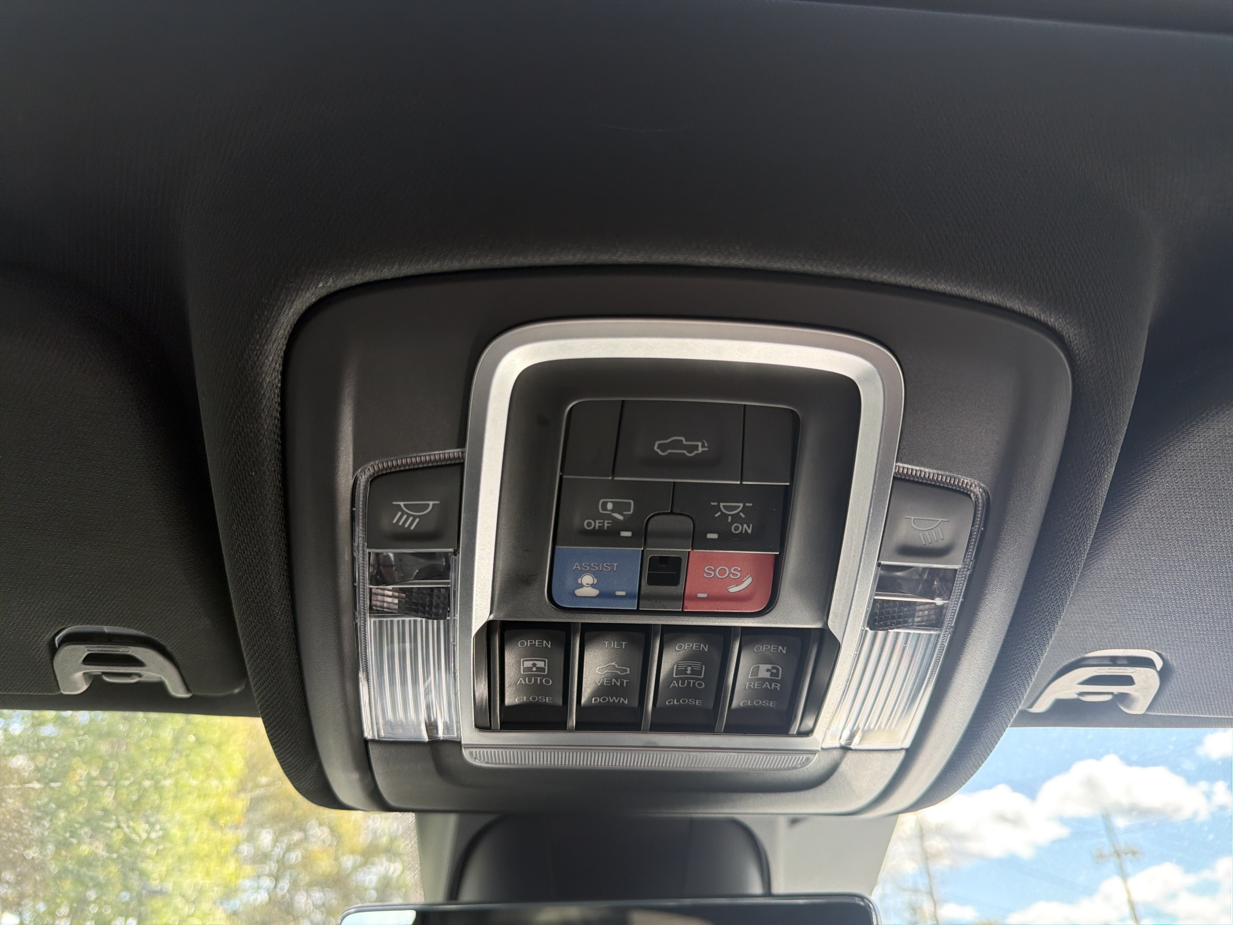 Used 2021 RAM 1500 TRX w/ TRX Level 2 Equipment Group AWD/4WD image 30
