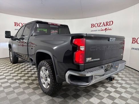 Used 2023 Chevrolet Silverado 2500 LTZ AWD/4WD image 6