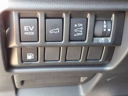 New 2026 Subaru Forester Limited image 32