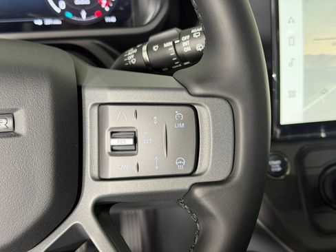New 2026 Land Rover Defender 90 X-Dynamic SE AWD/4WD image 27