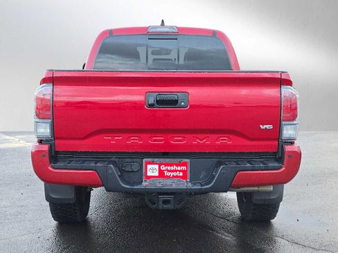 Used 2020 Toyota Tacoma TRD Off-Road image 4