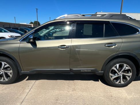 Used 2022 Subaru Outback Touring XT w/ Popular Package #2 AWD/4WD image 4