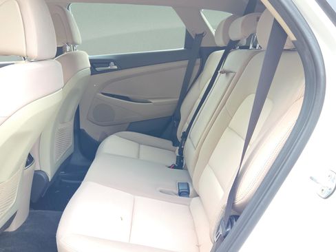 Used 2018 Hyundai Tucson Sport image 10