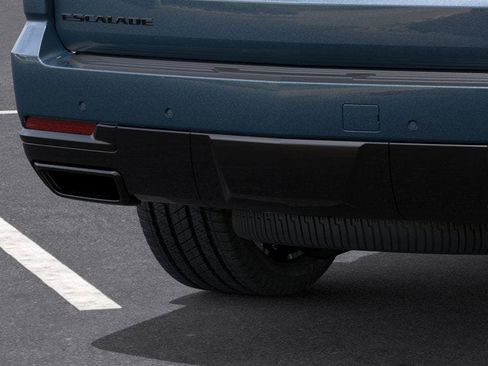 New 2025 Cadillac Escalade Sport Platinum w/ LPO, ONYX Package image 38