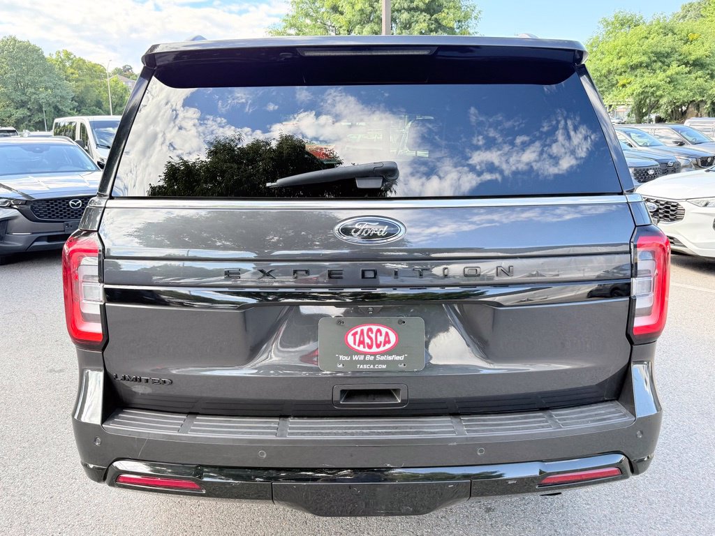 Used 2023 Ford Expedition Limited AWD/4WD image 9
