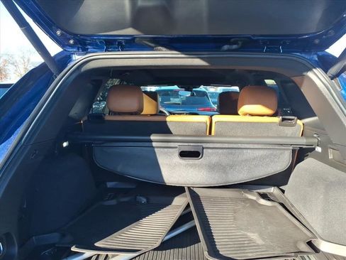 Certified 2023 Cadillac XT5 Premium Luxury image 9