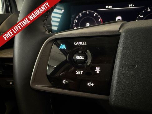 Certified 2025 Nissan Murano SV AWD/4WD image 35