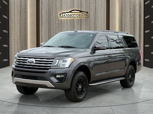 Used 2018 Ford Expedition Max XLT w/ Equipment Group 202A RWD image 4
