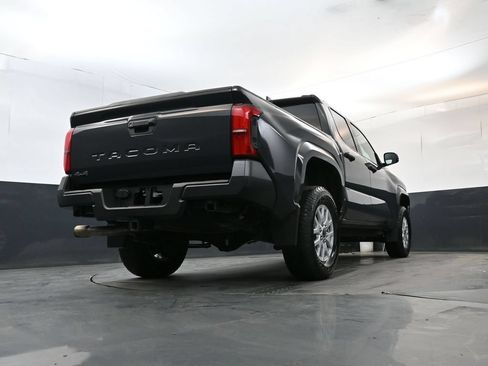 Used 2024 Toyota Tacoma SR AWD/4WD image 23