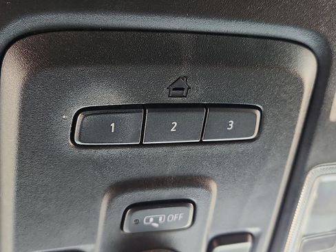Used 2021 GMC Yukon Denali AWD/4WD image 21
