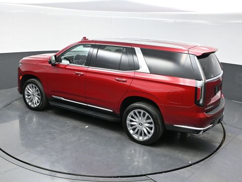 Certified 2024 Cadillac Escalade Premium Luxury image 34