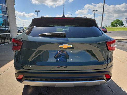 New 2026 Chevrolet Trax LT FWD image 18