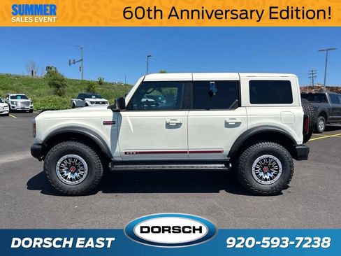 New 2026 Ford Bronco Outer Banks w/ Sasquatch Package AWD/4WD image 8