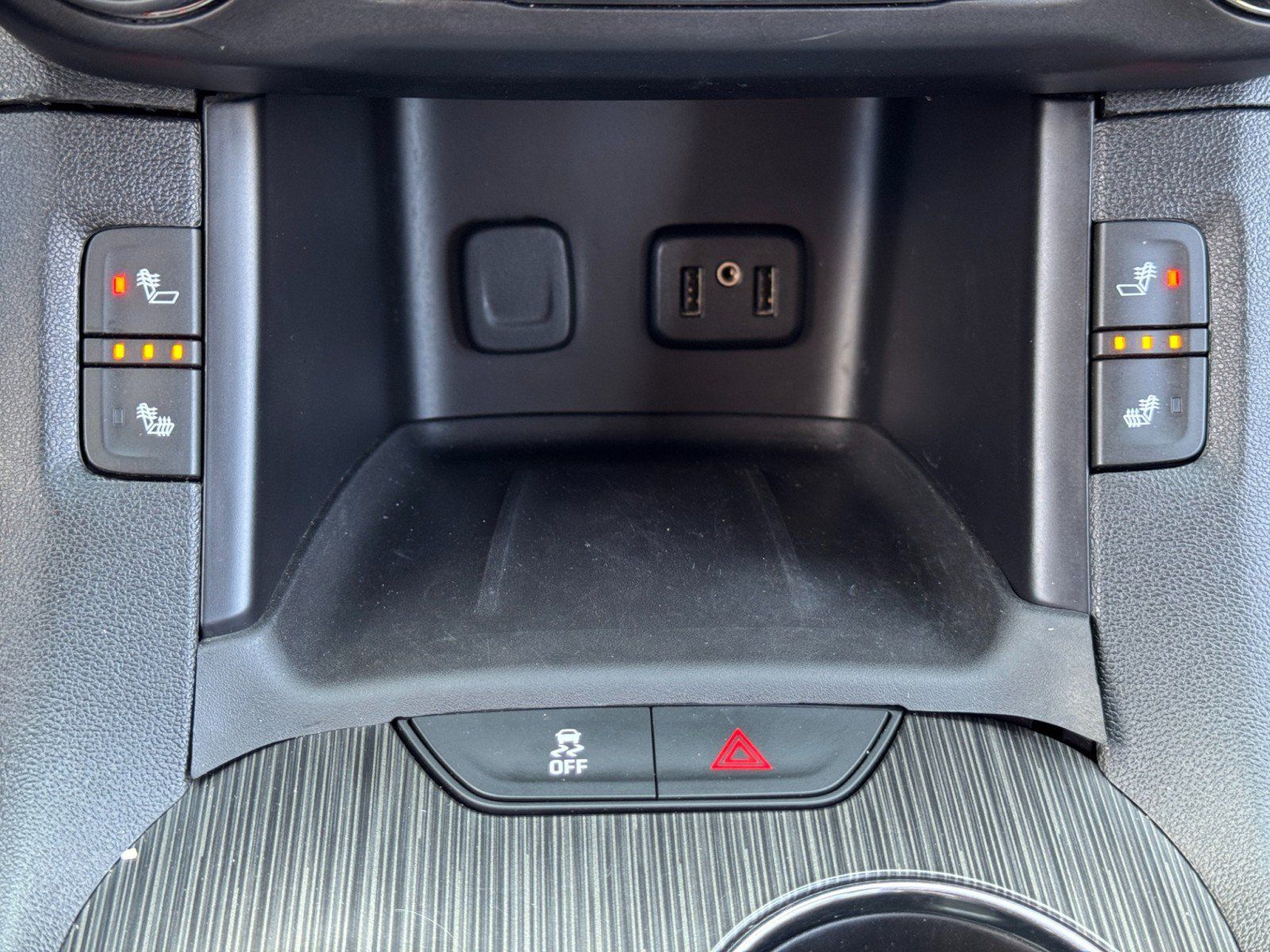 Used 2019 GMC Acadia SLT FWD image 29