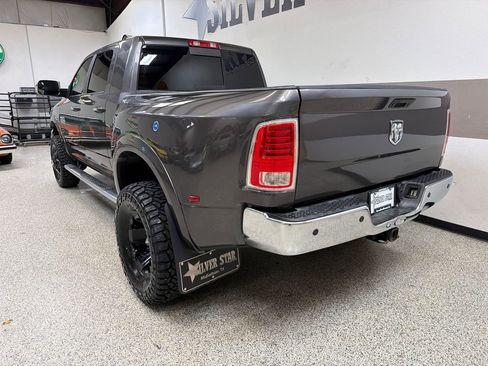 Used 2014 RAM 3500 Laramie w/ Convenience Group AWD/4WD image 7