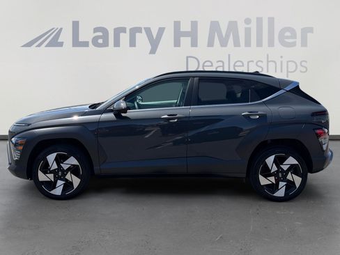 Used 2024 Hyundai Kona Limited AWD/4WD image 2